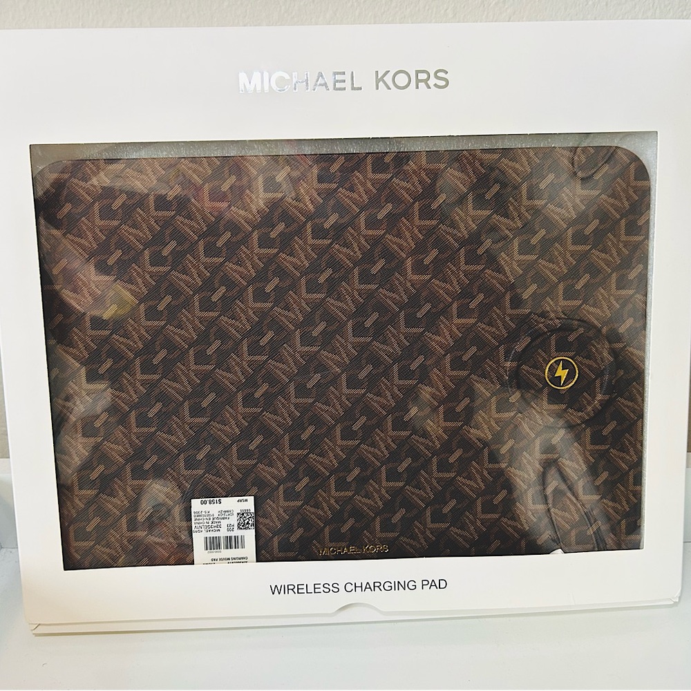 Michael Kors Wireless Charging Pad – Charging Solution with Laptop Support